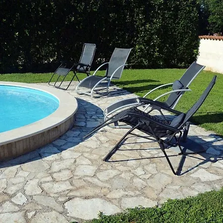 Gardena Mit Privatem Pool 4* Valtura